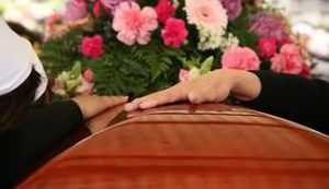 Запорожский исполком индексирует помощь на похороны