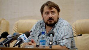 Недобропорядочные запорожские правоохранители «прячут» дорогие машины и дома