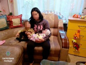 17-летняя запорожанка «променяла» детей на веселье