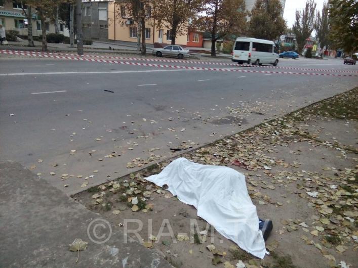 В Запорожской области нашли труп мужчины рядом с проезжей частью