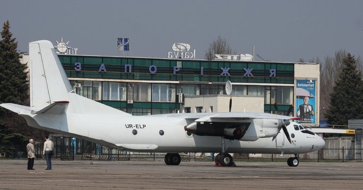 На ремонт взлетно-посадочной полосы запорожского аэропорта потратят более 3 миллионов гривен