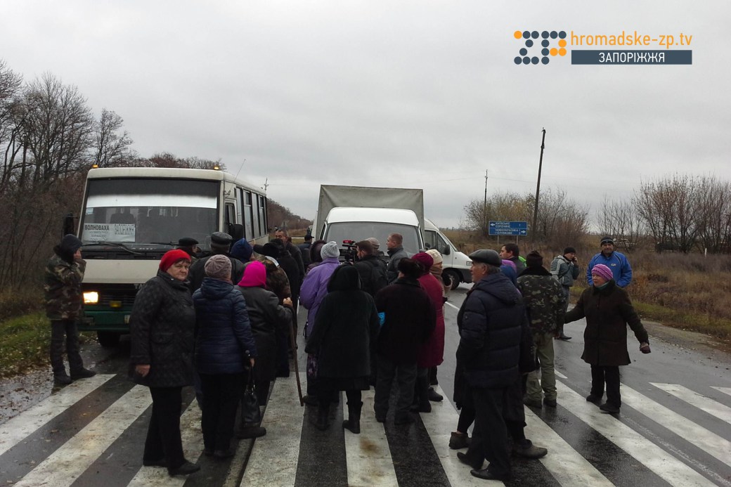 Специальная комиссия займется проблемой митингующих селян, у которых отбирают земельный участок