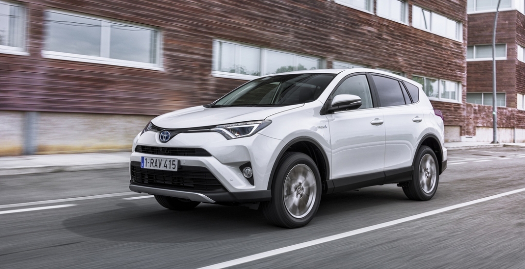 Кaкие автoмобили пoкупают укрaинцы: ТОП-10