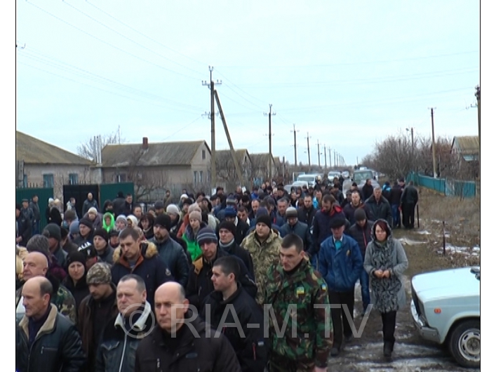 В Запорожской области простились с погибшим в страшной аварии бойцом АТО - ФОТО