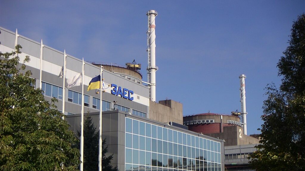 Російські окупанти замінували узбережжя Каховського водосховища, що межує з  Запорізькою АЕС