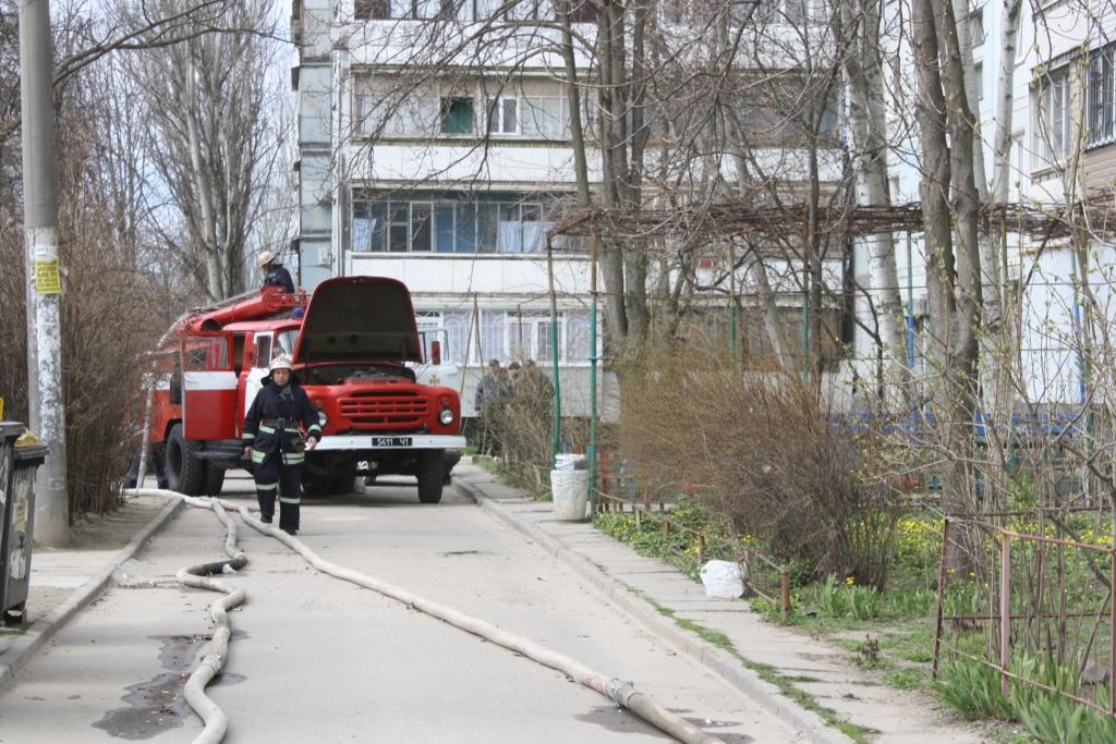 В Запорожье в квартире нашли тело женщины - ФОТО