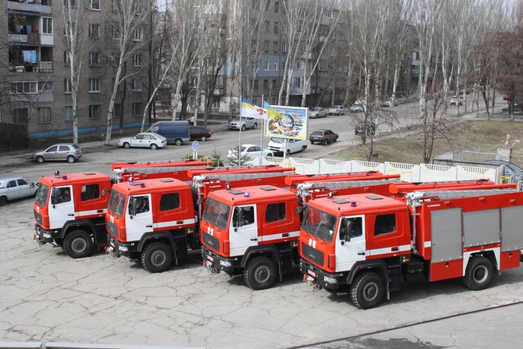 Запорожские спасатели получили новые автомобили - ФОТО