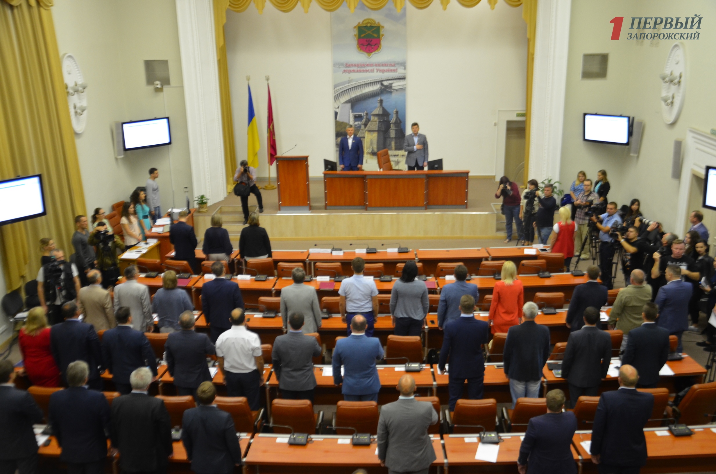 Сессия Запорожского городского совета в лицах - ФОТО