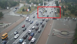 Появились фото и видео с места смертельного ДТП в Запорожье: маршрутка насмерть сбила пешехода - ФОТО, ВИДЕО (18+)