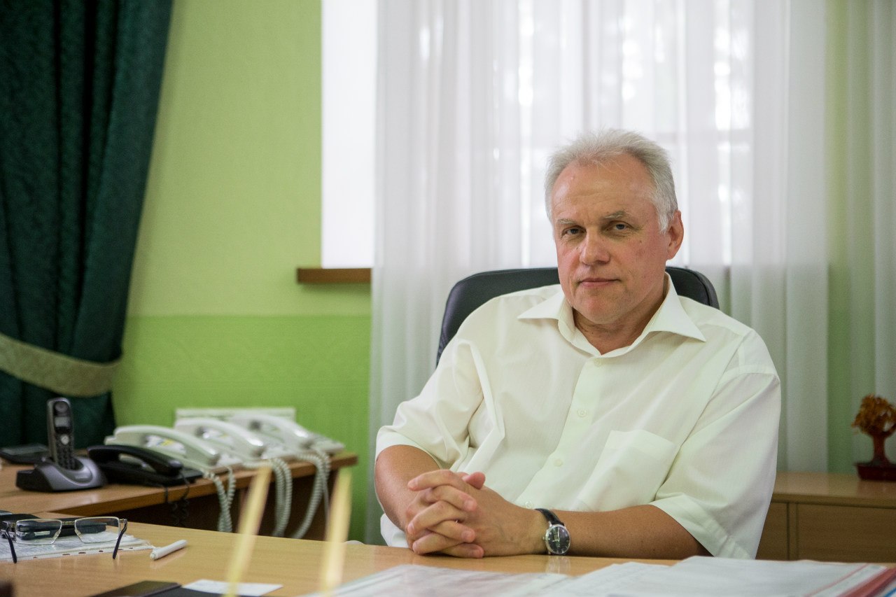 Запорожского нардепа Николая Фролова снова выбрали ректором ЗНУ