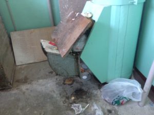 В запорожском общежитии тушили пожар