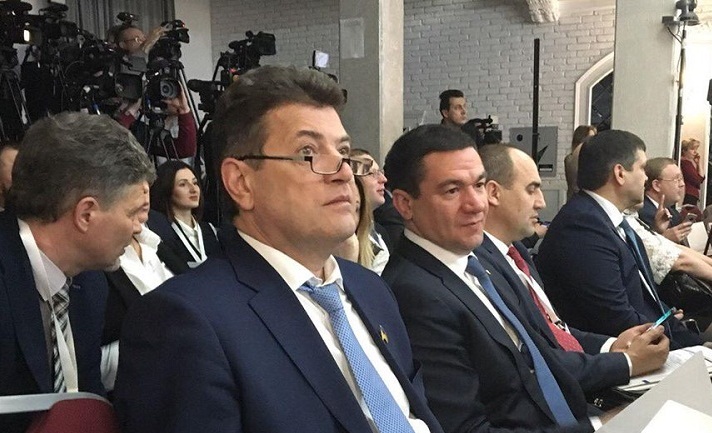 Руководство Запорожья и области приняло участие в правительственном совещании с Гройсманом и Порошенко