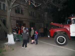 На запорожском курорте жильцам четырехэтажного дома пришлось экстренно покинуть свои квартиры - ФОТО