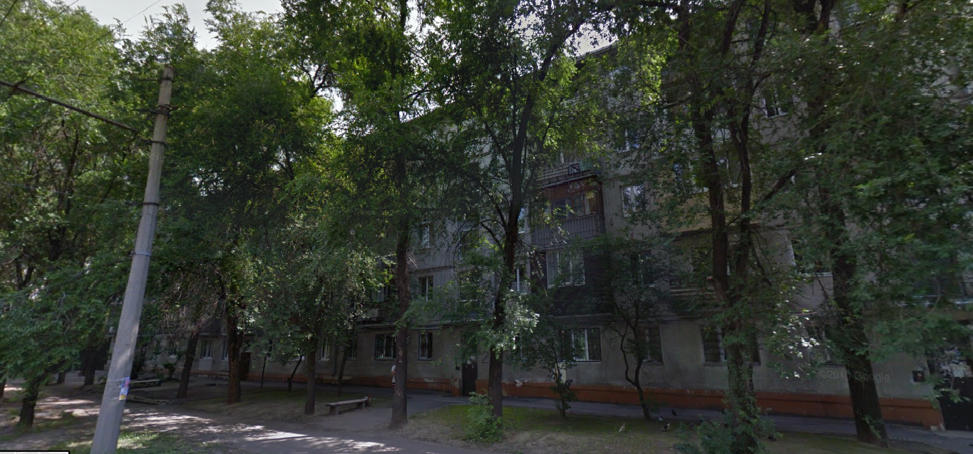 Запорожский полицейский с доходом семьи в 650 тысяч гривен получит служебную трехкомнатную квартиру от горисполкома