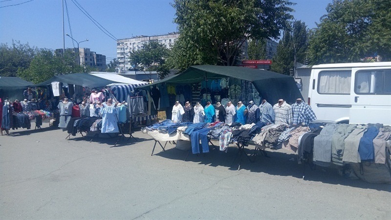 В Запорожье продолжается борьба со стихийными рынками - ФОТО