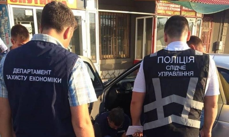В Запорожской области заммэра задержали на крупной взятке - ФОТО