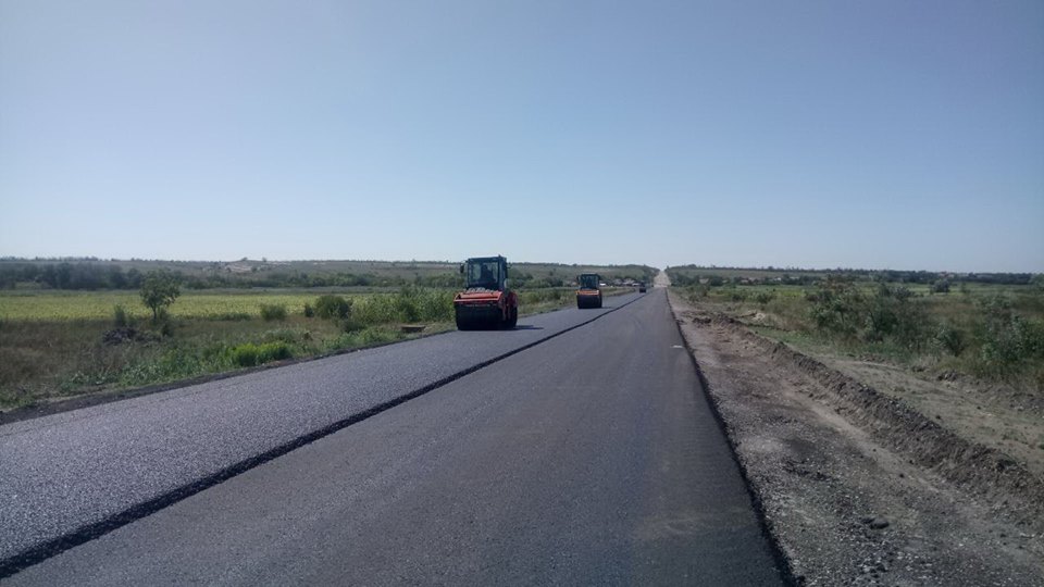 В Запорожской области планируют отремонтировать 200 километров дорог - ФОТО