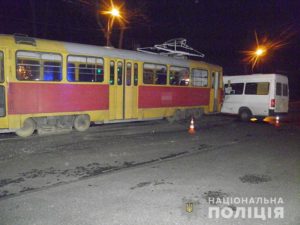 Полиция прокомментировала ДТП с трамваем в Шевченковском районе: пострадали девять человек - ФОТО