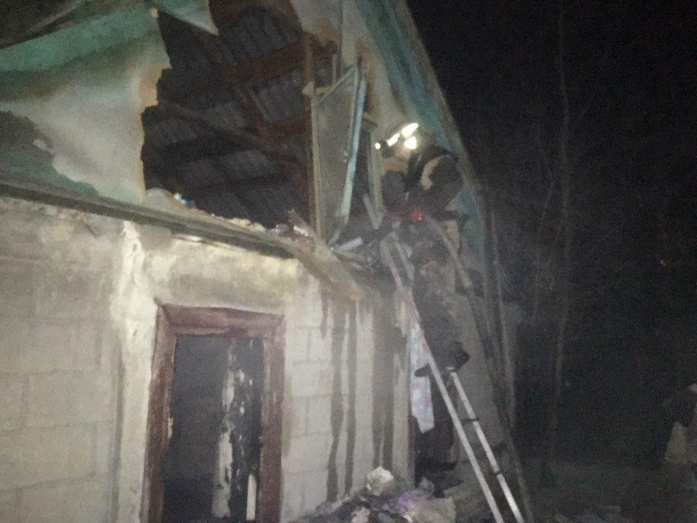 В Запорожской области горел частный дом - ФОТО