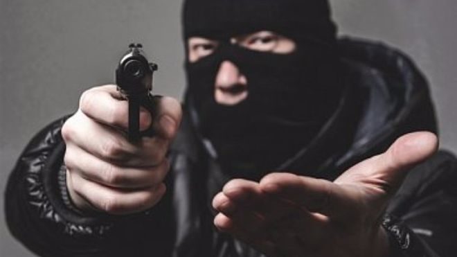 В Запорожской области ночью бандиты в масках ограбили АЗС