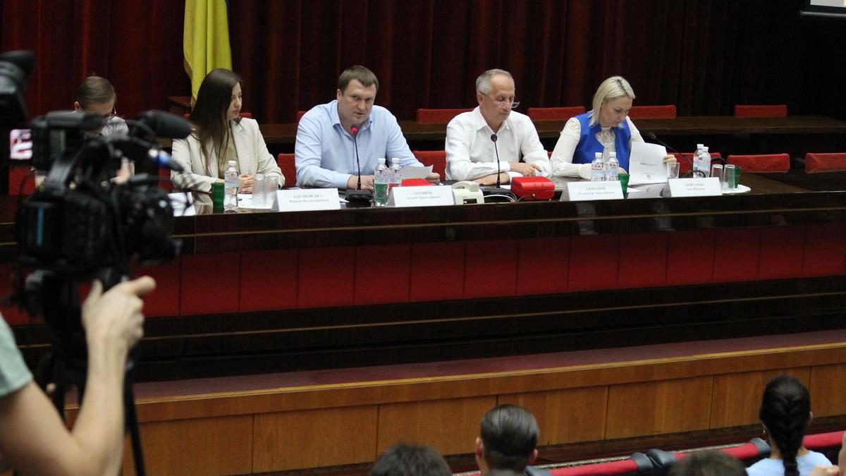 У Запоріжжі обговорили нововведення в рамках реформи ринку електроенергії - ФОТО