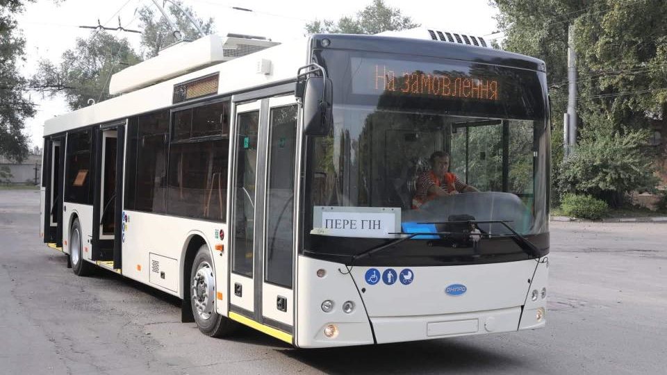 В Запорожье приехал первый троллейбус на автономном ходу, – ФОТО