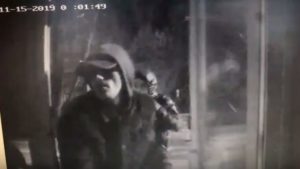 В Запорожье воры электрооборудования попались на камеру, — ВИДЕО