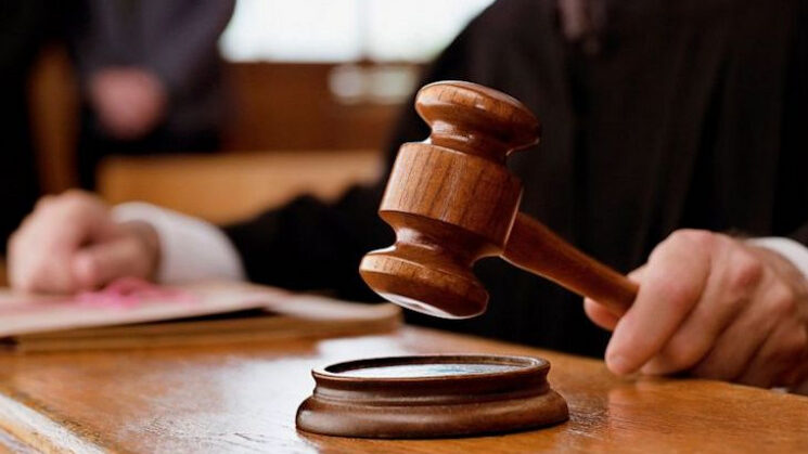 В Запорожской области женщина сорвала с мужчины цепочку из бижутерии