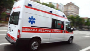 В Запорізькій області на дорозі зіткнулися дві машини: постраждало троє людей