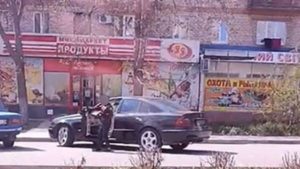 В Запорожской области 10-летний мальчик катался на отцовском «Мерседесе»: полиция нашла родителя и выписала ему протокол