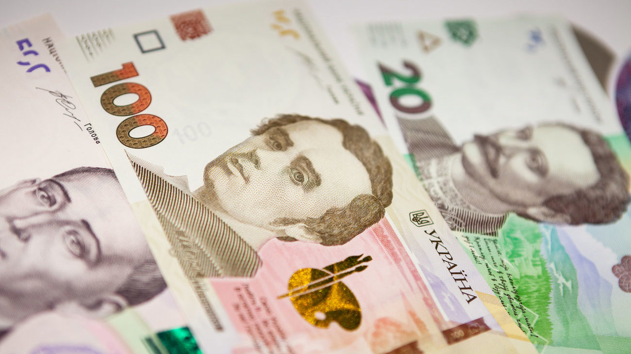 Чиновників запорізької Служби автодоріг усунули з посади за розтрату бюджетних грошей, виділених на ремонти
