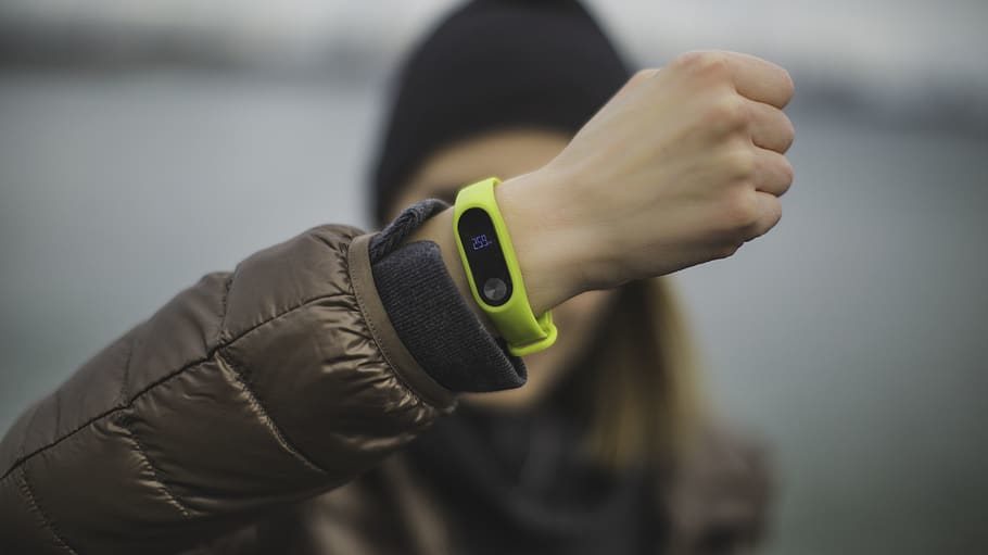Xiaomi Mi Band 5 — фитнес-трекер нового поколения