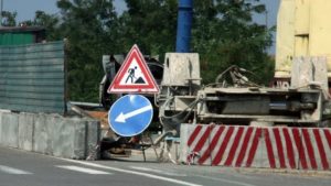 Під Запоріжжям на ремонт закривають головну селищну вулицю