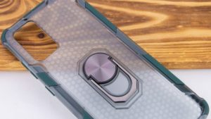 Чехлы на Samsung Galaxy S20+: как выбрать идеальную «одежду» для вашего смартфона
