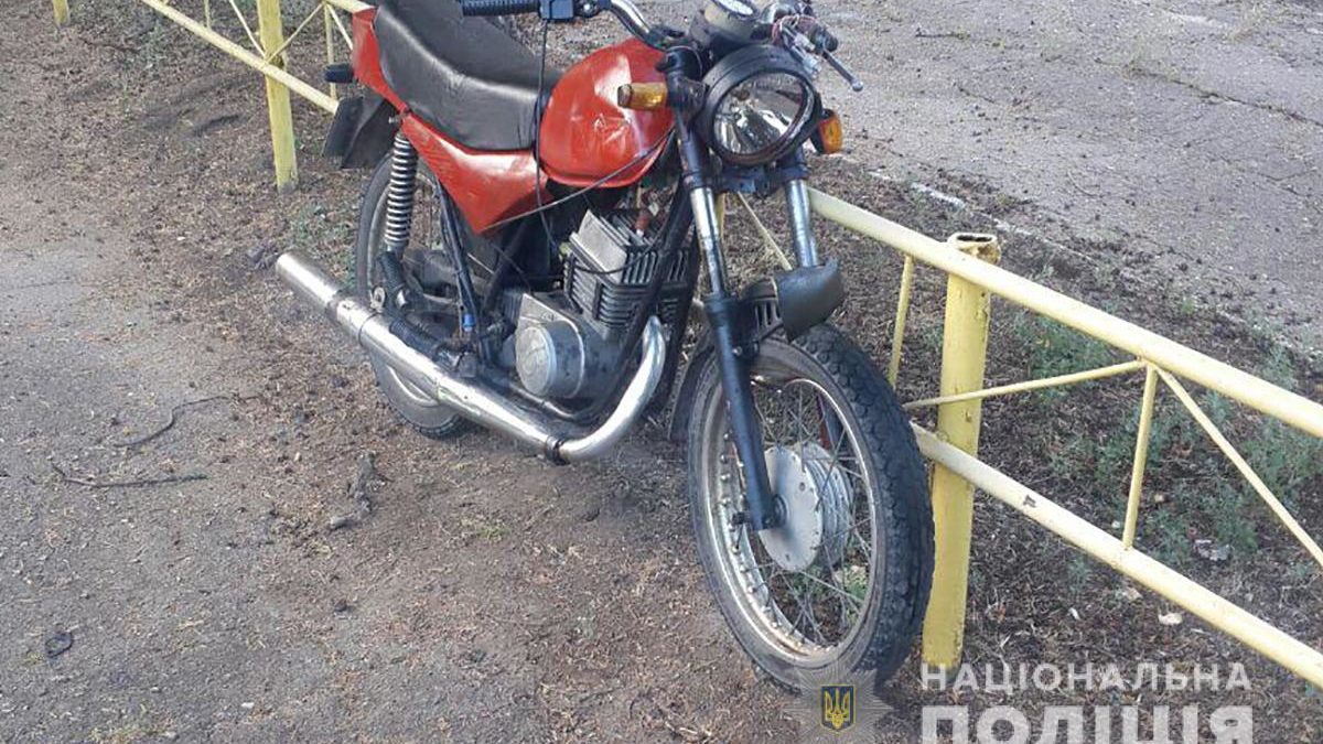 В Запорожской области пьяный юноша разбился на мотоцикле в ДТП, – ФОТО