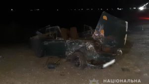 У Запорізькій області після невдалого обгону сталася смертельна ДТП: загинула дівчина, чотири людини в лікарні, – ФОТО