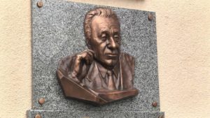 В Запорожье открыли мемориальную доску директору завода «Коммунар», – ФОТО