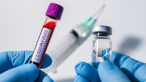 Больше тысячи запорожцев за сутки вакцинировались от коронавируса