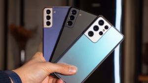 Где приобрести чехол на Samsung S21 – топовый флагман за доступные деньги