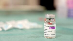 Более двух с половиной тысяч запорожцев за сутки вакцинировались от коронавируса