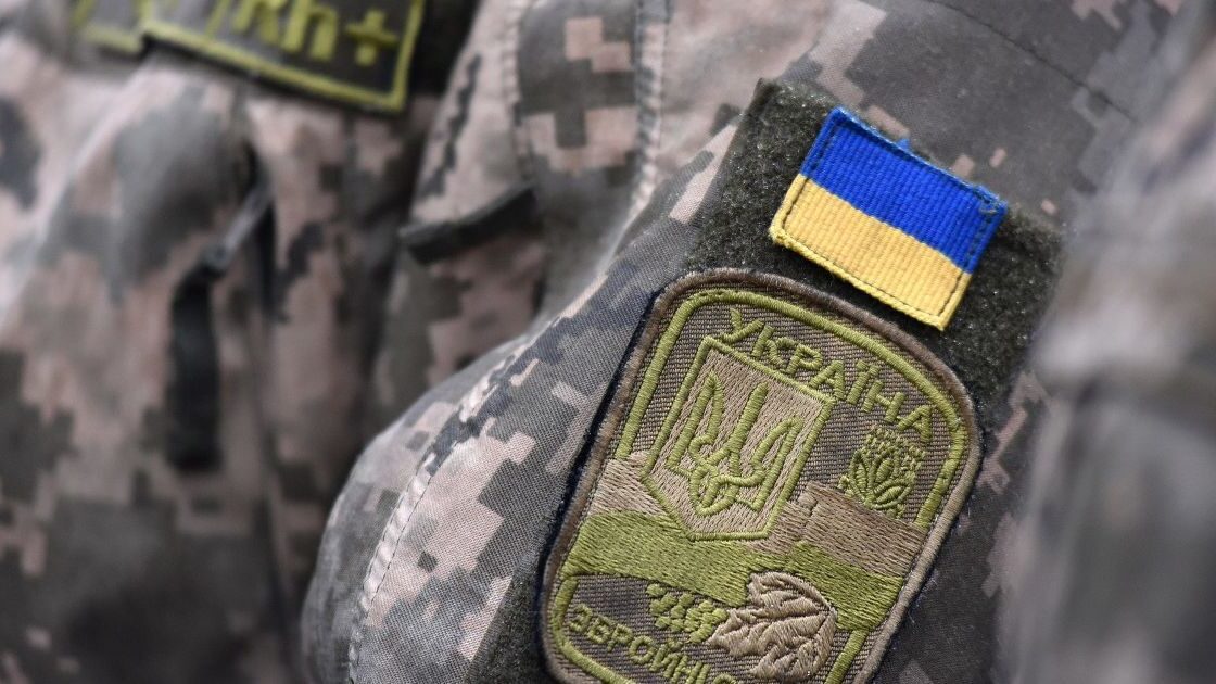 Суд відправив на 3,5 роки за грати учасника АТО, який покинув полігон під час служби в Запоріжжі