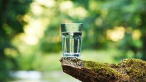 Питна вода в Запорізькій області може нести небезпеку: де саме її вживати не рекомендовано