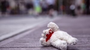 В Запорожье легковушка сбила 8-летнюю девочку