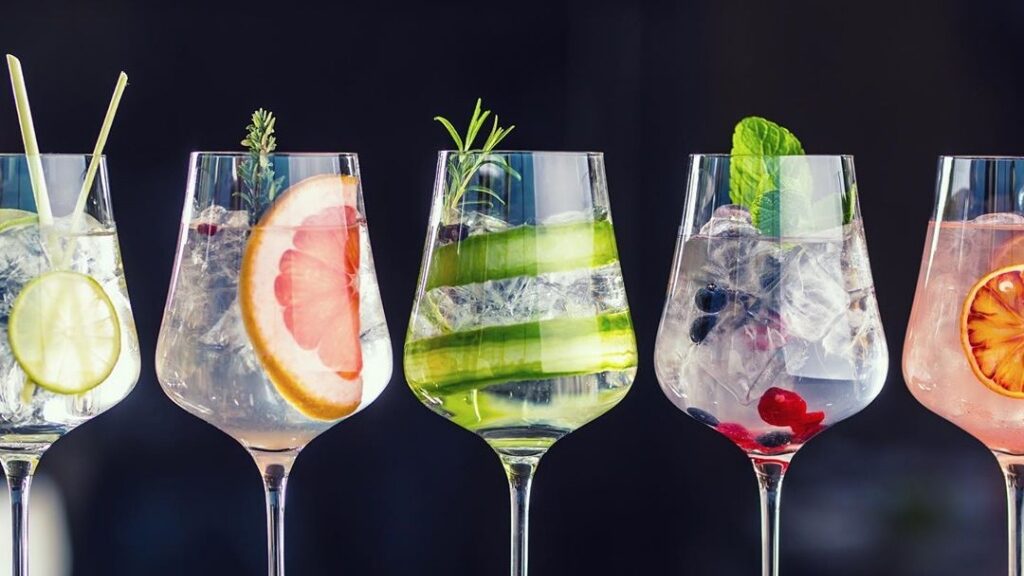 Три ТОПовых коктейля с водкой Немиров в этом году