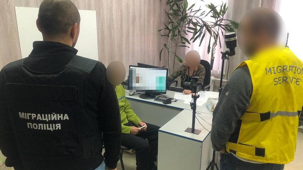 Из Запорожья правоохранители выдворили грузина, который недавно освободился из колонии, – ФОТО