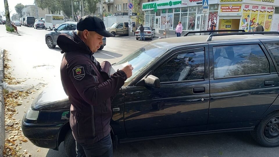 В Запорожье инспекторы по парковке за время работы выписали штрафов на 9 миллионов