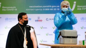 Возле церквей в Запорожье могут появиться пункты вакцинации от ковида