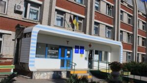 В день выписывают 20, и сразу поступает 17: в 7-й больнице Запорожья рассказывают о ситуации с ковидом