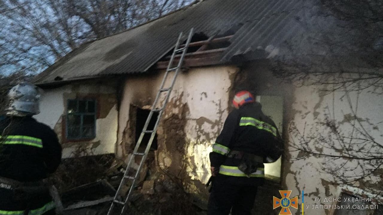 Пожар, который произошел в Запорожской области, унес жизни двух мужчин