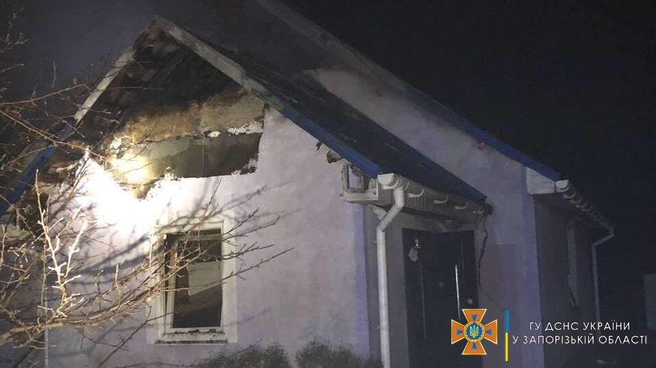 Під Запоріжжям сталася пожежа у житловому будинку, – ФОТО 